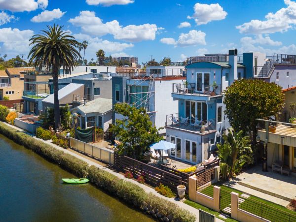 Venice Beach Home 1028840