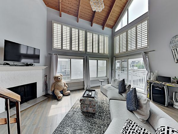 Venice Beach Home 1028842