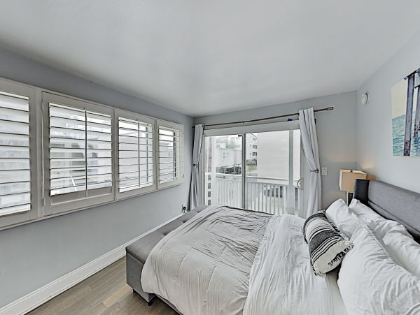 Venice Beach Home 1028842