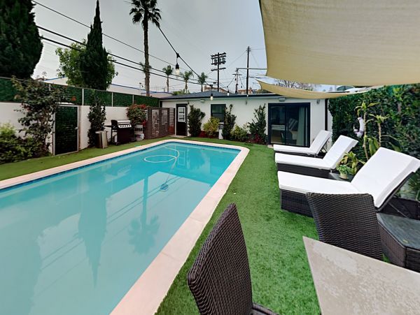 Venice Beach Home 1028844