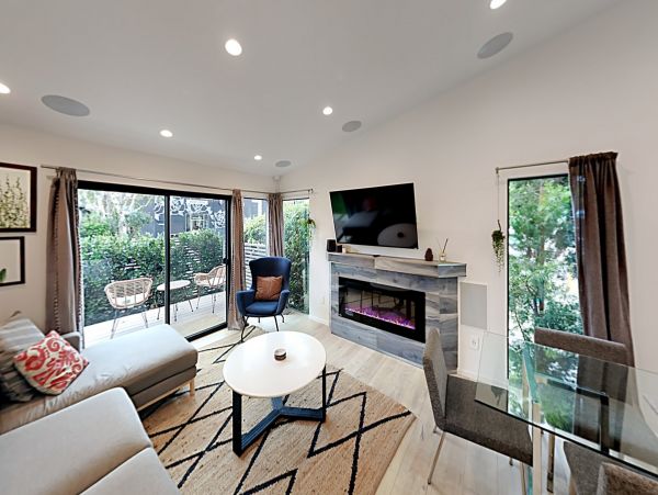 Venice Beach Home 1028844