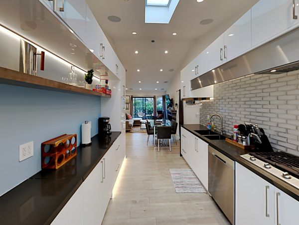 Venice Beach Home 1028844