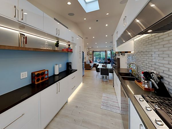 Venice Beach Home 1028844