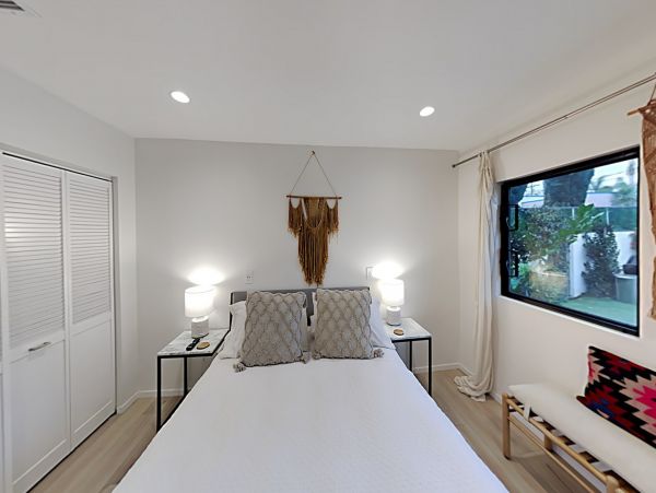 Venice Beach Home 1028844