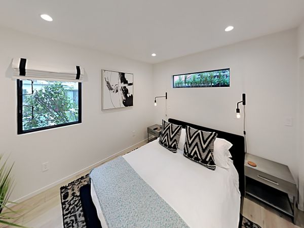 Venice Beach Home 1028844