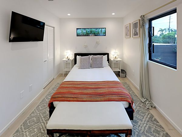 Venice Beach Home 1028844