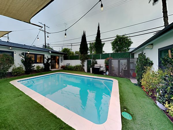 Venice Beach Home 1028844