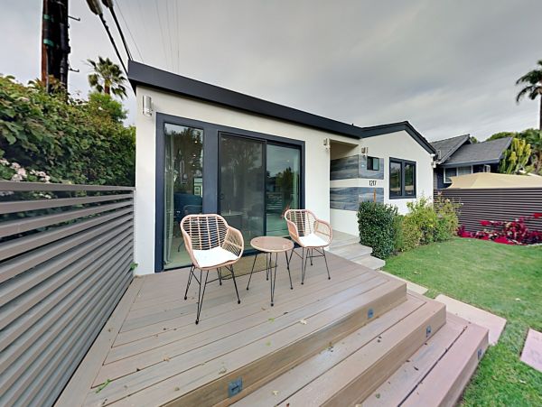 Venice Beach Home 1028844