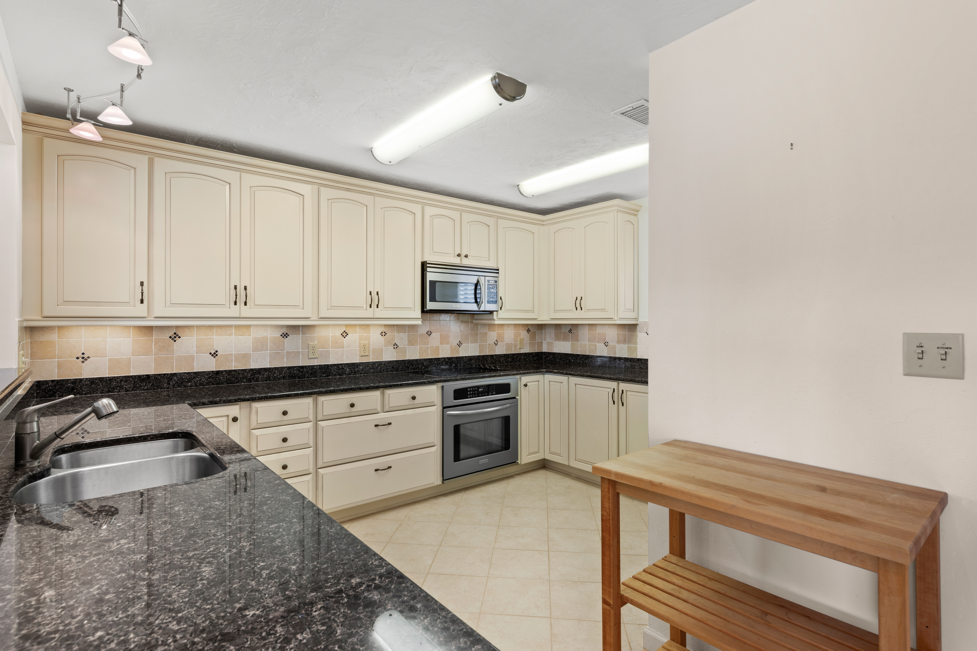 Sanibel Condo 1028845