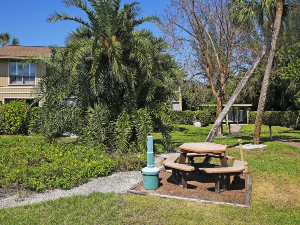 Sanibel Condo 1028846