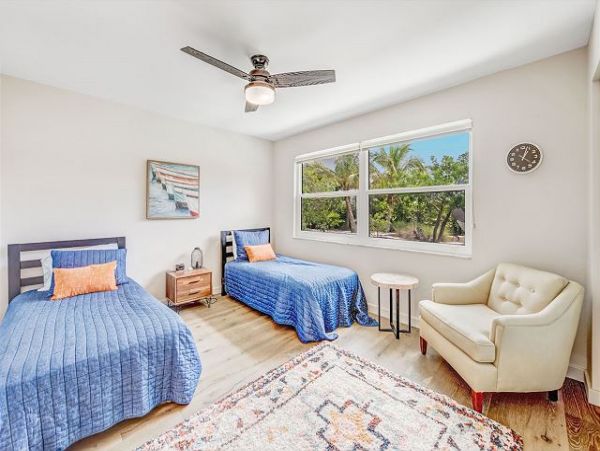Three Bedroom Canal Front Vacation Home in Sanibel