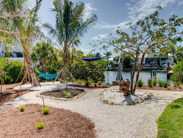 Three Bedroom Canal Front Vacation Home in Sanibel