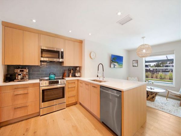 Three Bedroom Canal Front Vacation Home in Sanibel