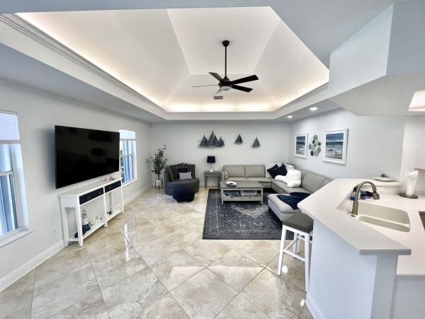 Naples Home 1028857