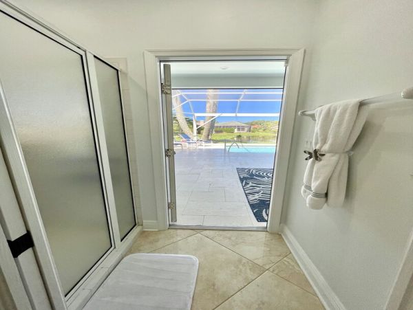Naples Home 1028857