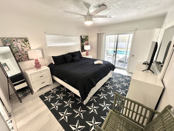 Naples Home 1028860