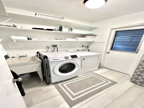 Naples Home 1028860