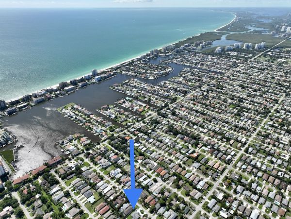 Naples Home 1028860