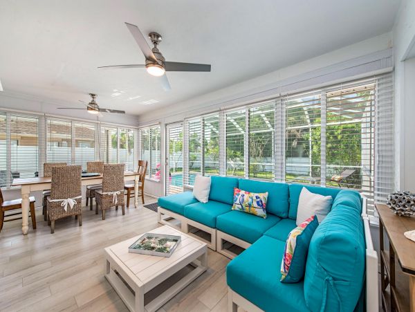 Naples Home 1028860