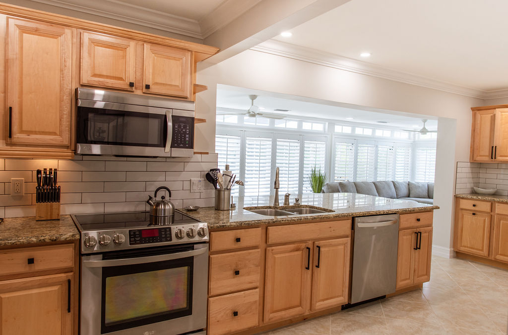 Naples Home 1028861