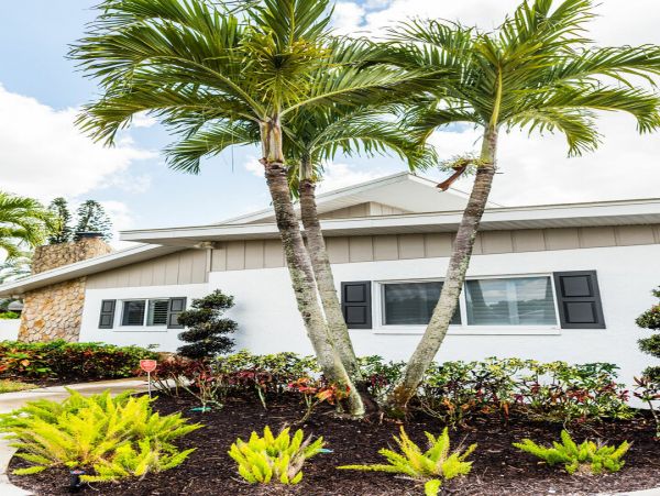 Naples Home 1028861