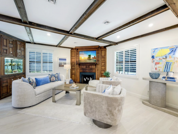 Pure luxury Naples Vacation Home Pool Vanderbilt Beach.