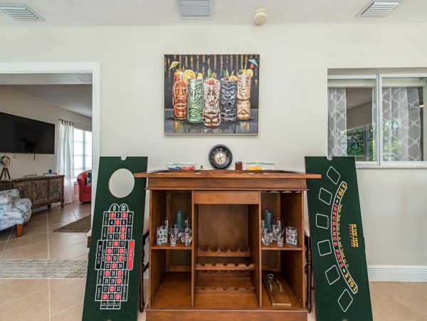 Naples Home 1028865