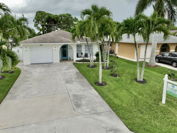 Naples Home 1028865