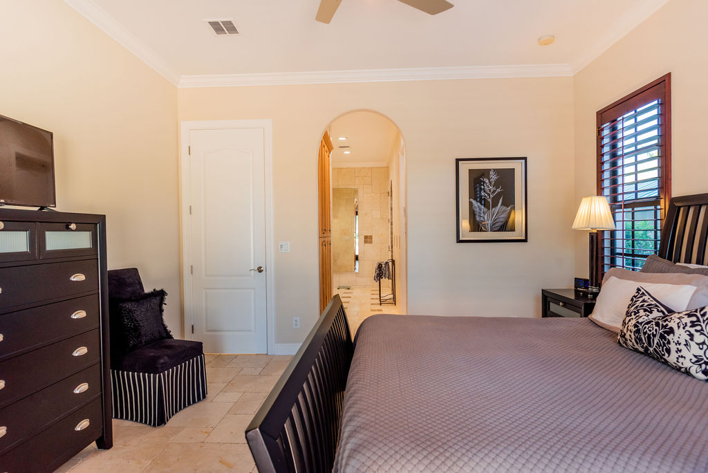 Naples Home 1028866