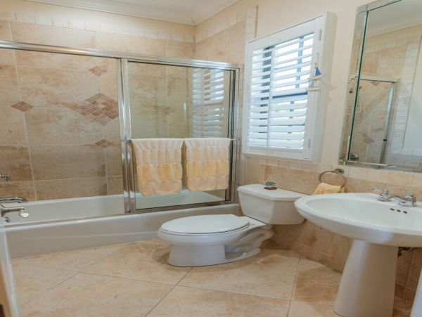 Naples Home 1028866