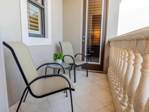 Naples Home 1028866
