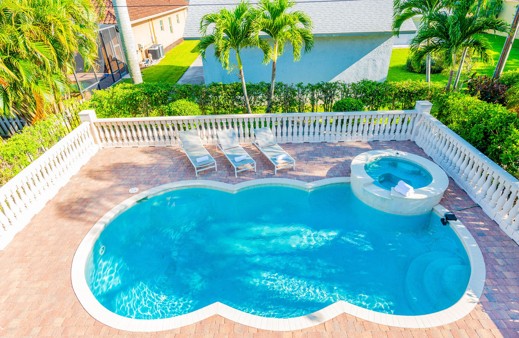 Naples Home 1028866