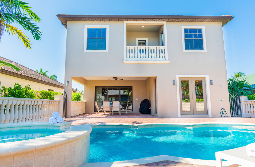 Naples Home 1028866