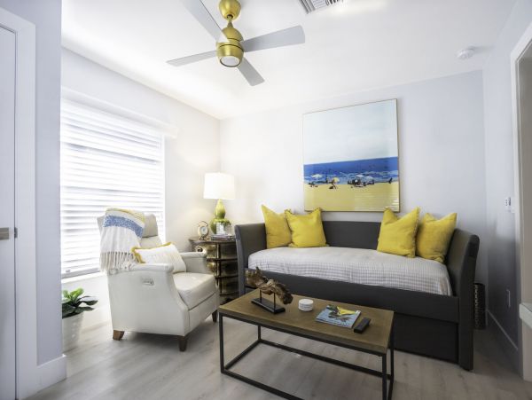 Naples Home 1028867