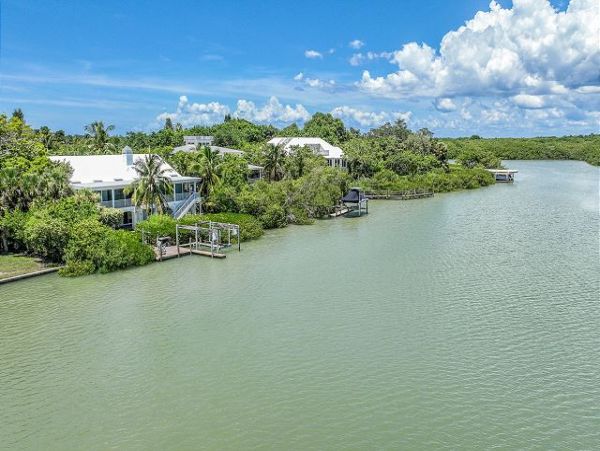 Sanibel Vacation Home Three Bedroom