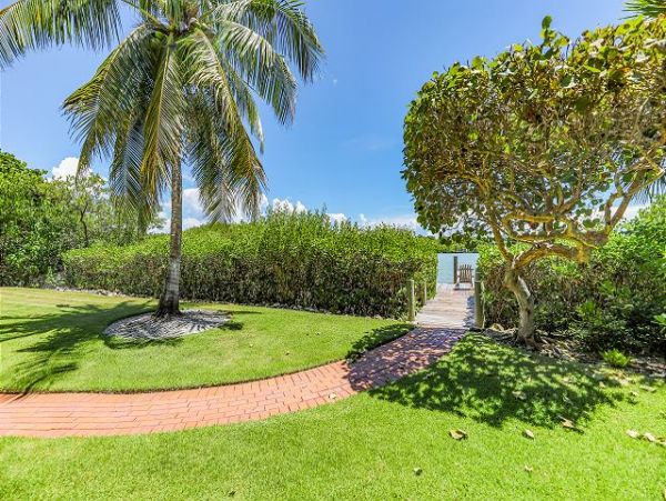 Sanibel Vacation Home Three Bedroom
