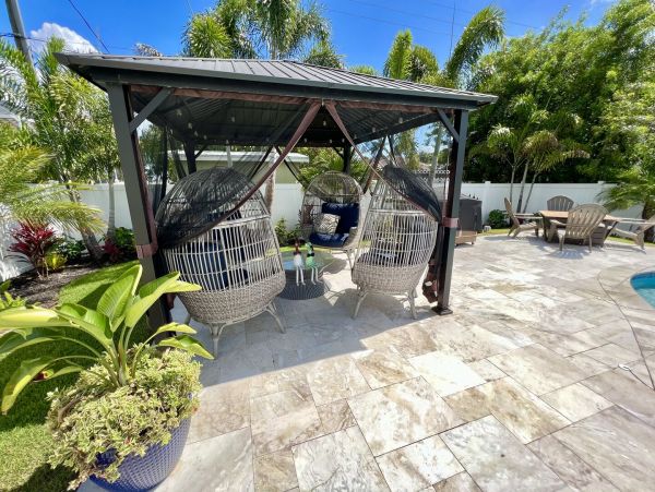 Naples Home 1028869