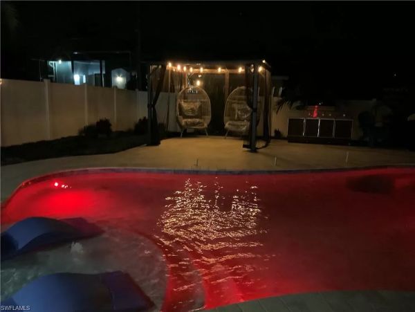 Naples Home 1028869