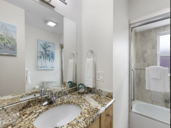Vacation Rentals Naples Park Home with Pool Near Vanderbilt Beach