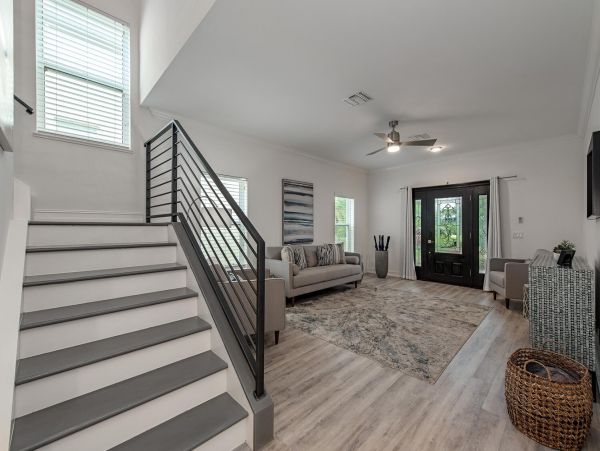 Luxury Home with Private Heated Pool Close to Vanderbilt Beach in Naples