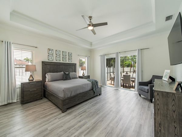 Luxury Home with Private Heated Pool Close to Vanderbilt Beach in Naples