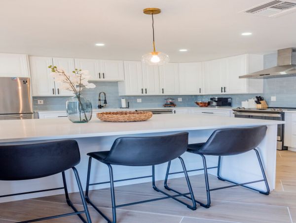 Naples Home 1028872