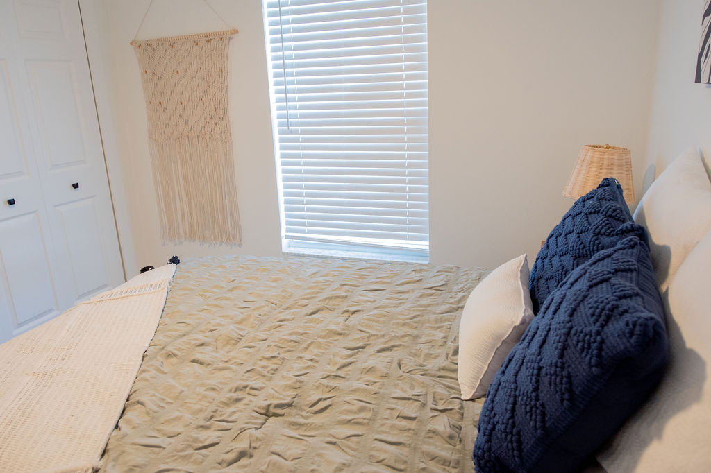 Naples Home 1028872