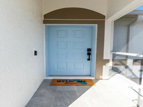 Naples Home 1028872