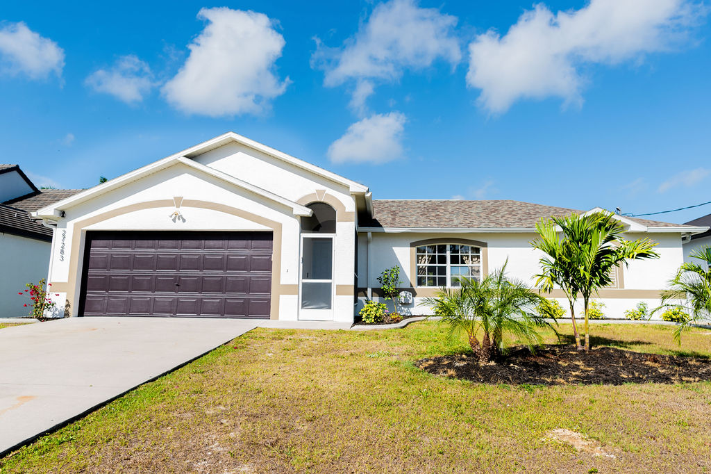 Naples Home 1028872