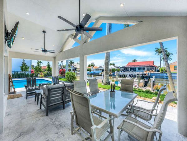 Stunning 3 Bedroom Vacation Pool Home