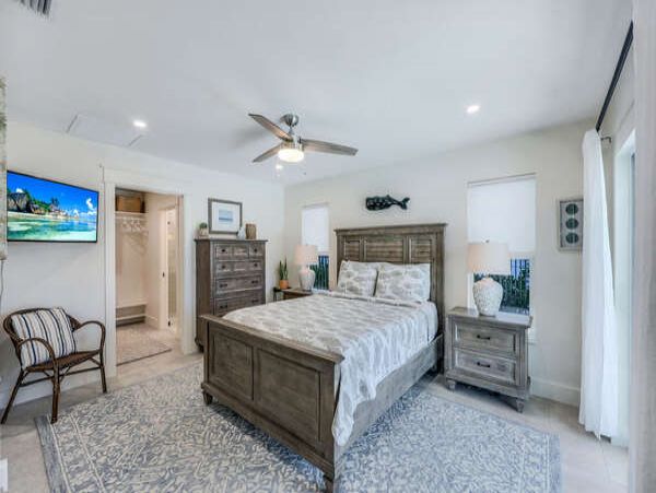Stunning 3 Bedroom Vacation Pool Home