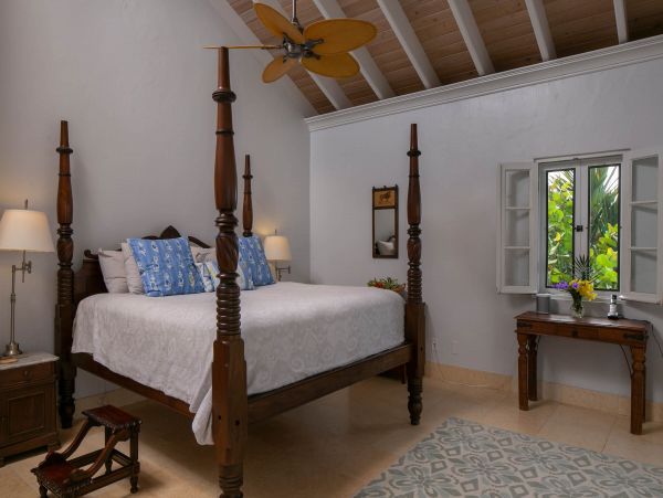 Four Bedroom Luxury Vacation Villa in St. John with Amazing Ocean Views
