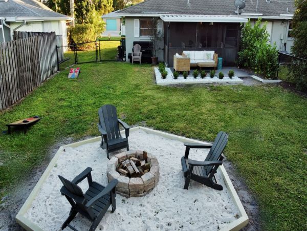 Naples Home 1028881