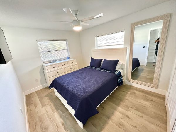 Naples Home 1028881